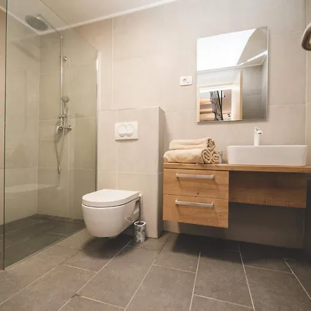 Beachfront Grace With Heated Rooftop Pool * Jadranovo