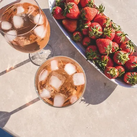 Beachfront Grace With Heated Rooftop Pool *